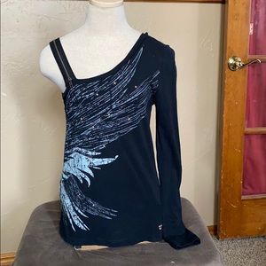 Black one shoulder shirt